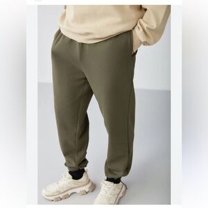 FOREVER  21 sweatpants